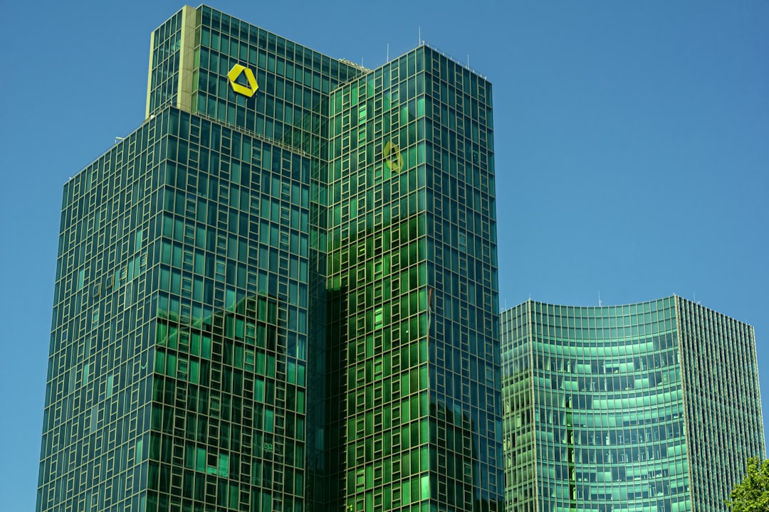 Hypo Vereinsbank (HVB) : Services Bancaires, Tarifs et Avis Clients en Allemagne