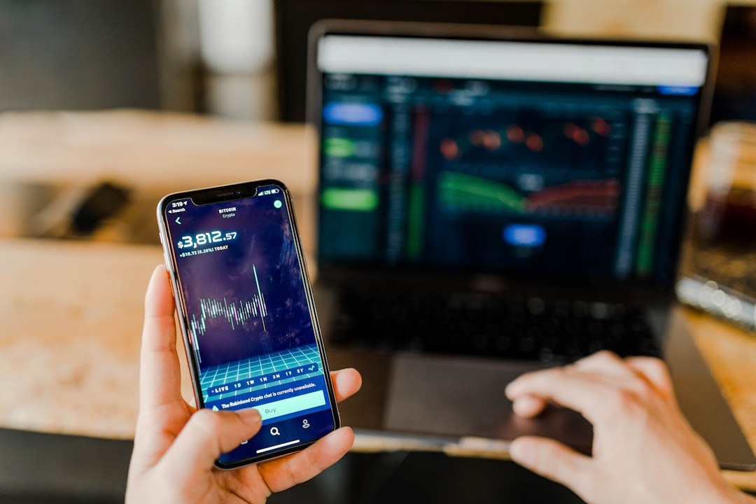 Crédit Mutuel : Services Bancaires, Tarifs et Avis Clients